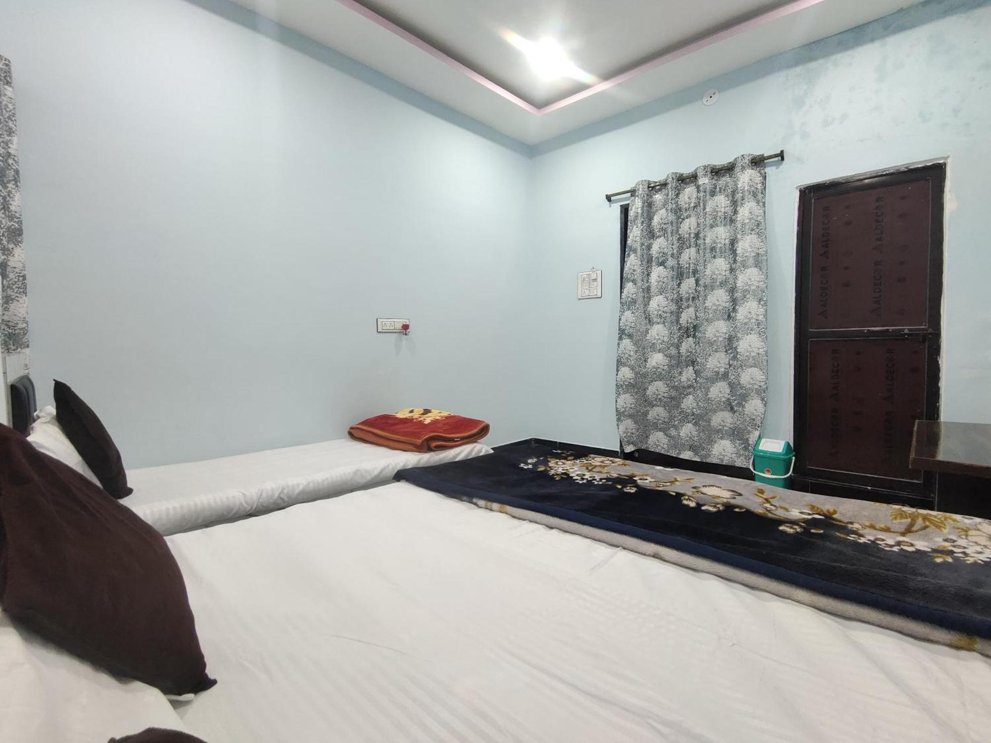 Geeta Homestay Udždžain Exteriér fotografie